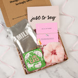 Cat Mum Mini Letterbox Gift